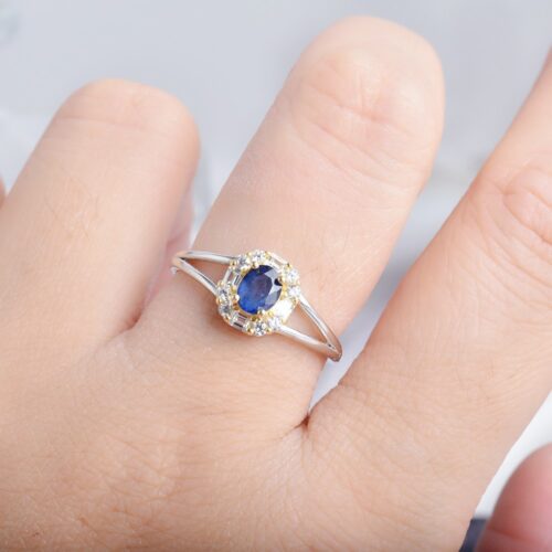 Serene Sapphire ring