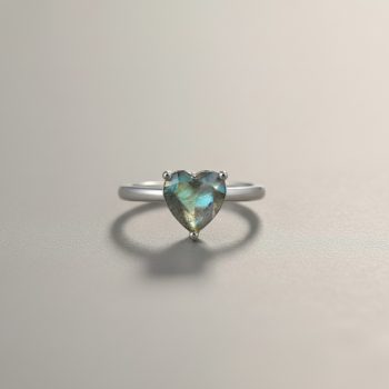 Mystic Heart Labradorite Ring