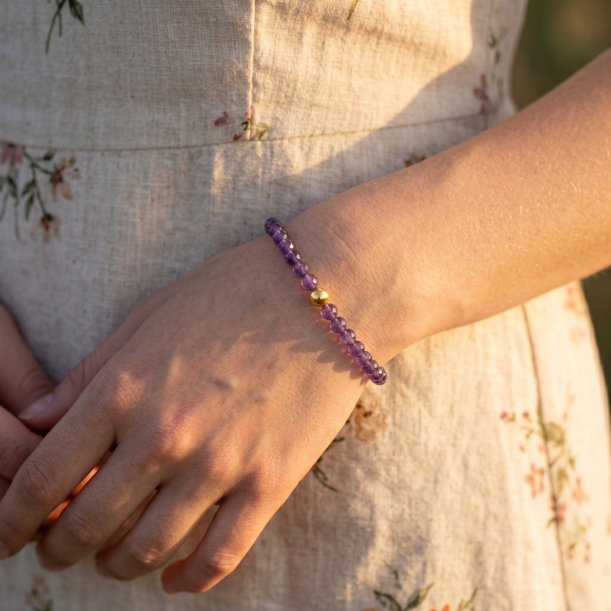 Amethyst Aura Bracelet close up